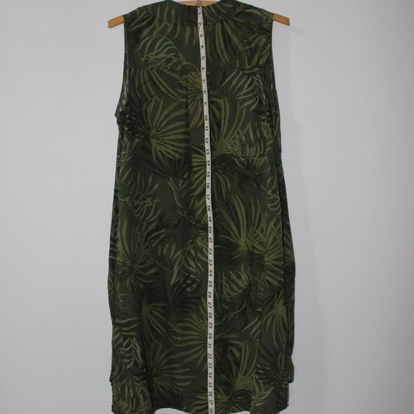 NEW 💚 Green Floral Dress Sleeveless with Pockets Size M Botanical Print - Picture 7 of 12